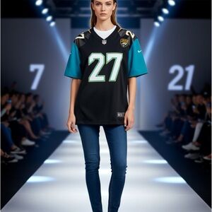 Nike Women's Black and Teal Jersey